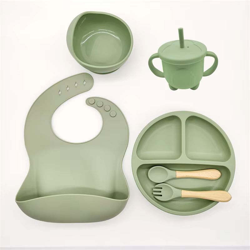 Coffret vaisselle bébé - Matériel de Bébé